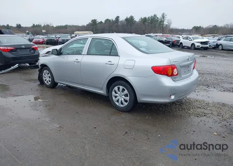 2010 Toyota Corolla Le z USA, uszkodzony, nr VIN 2T1BU4EE3AC312992
